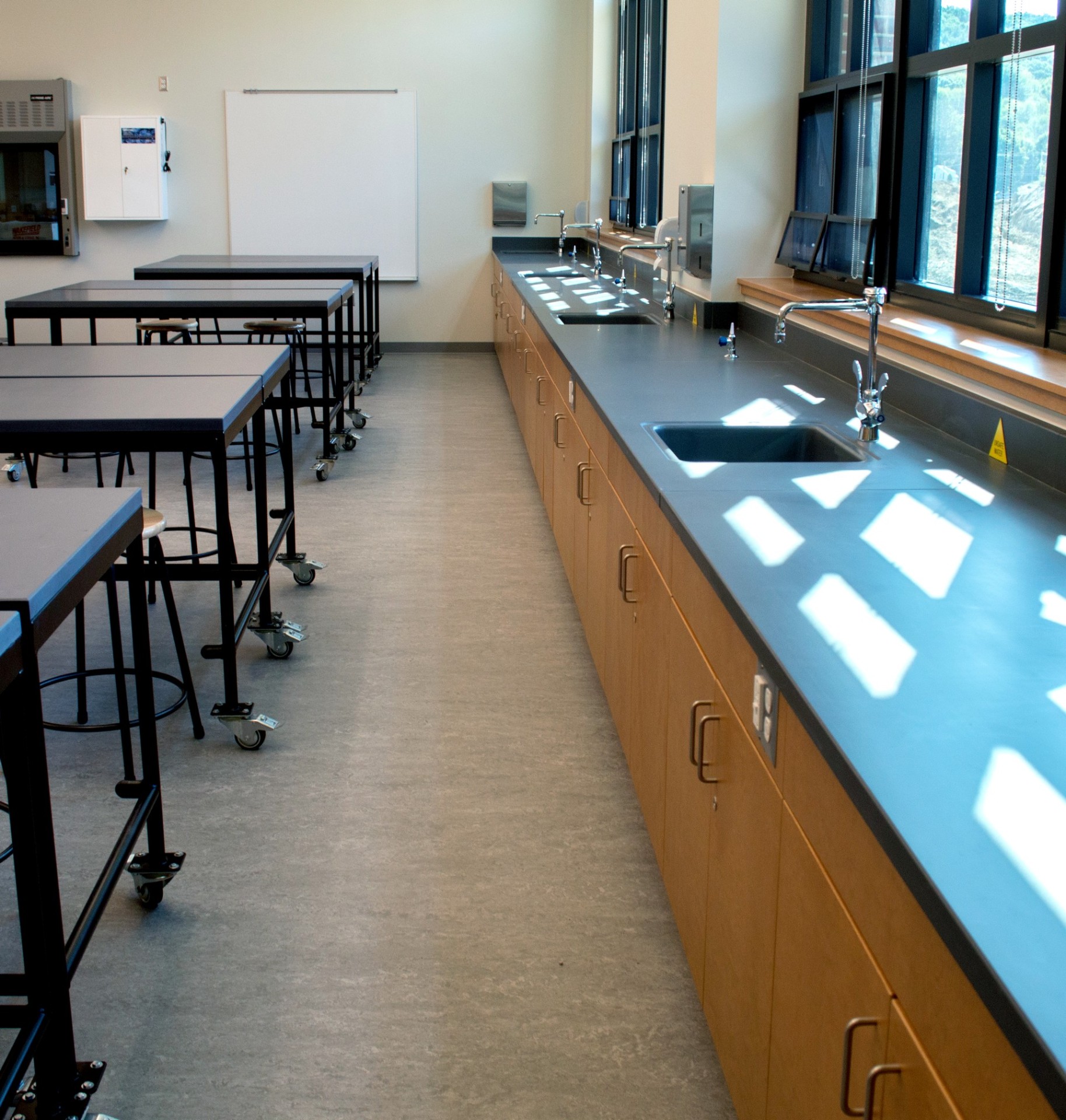 Corporate Headquarters: Delivering a Six-Floor Millwork Program Against a Fixed Occupancy Date